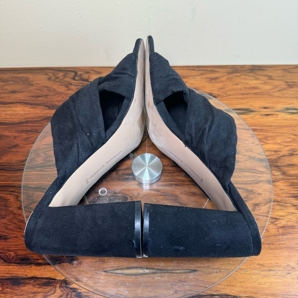 Adrienne Vittadini Genie Crossover Sandal in black microsuede - Picture 14 of 16